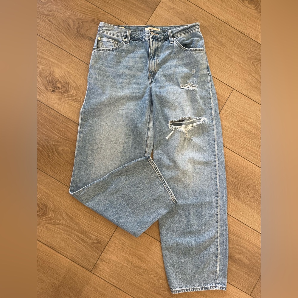 Levi's Women’s Classic Denim Wide Leg Ripped Jeans